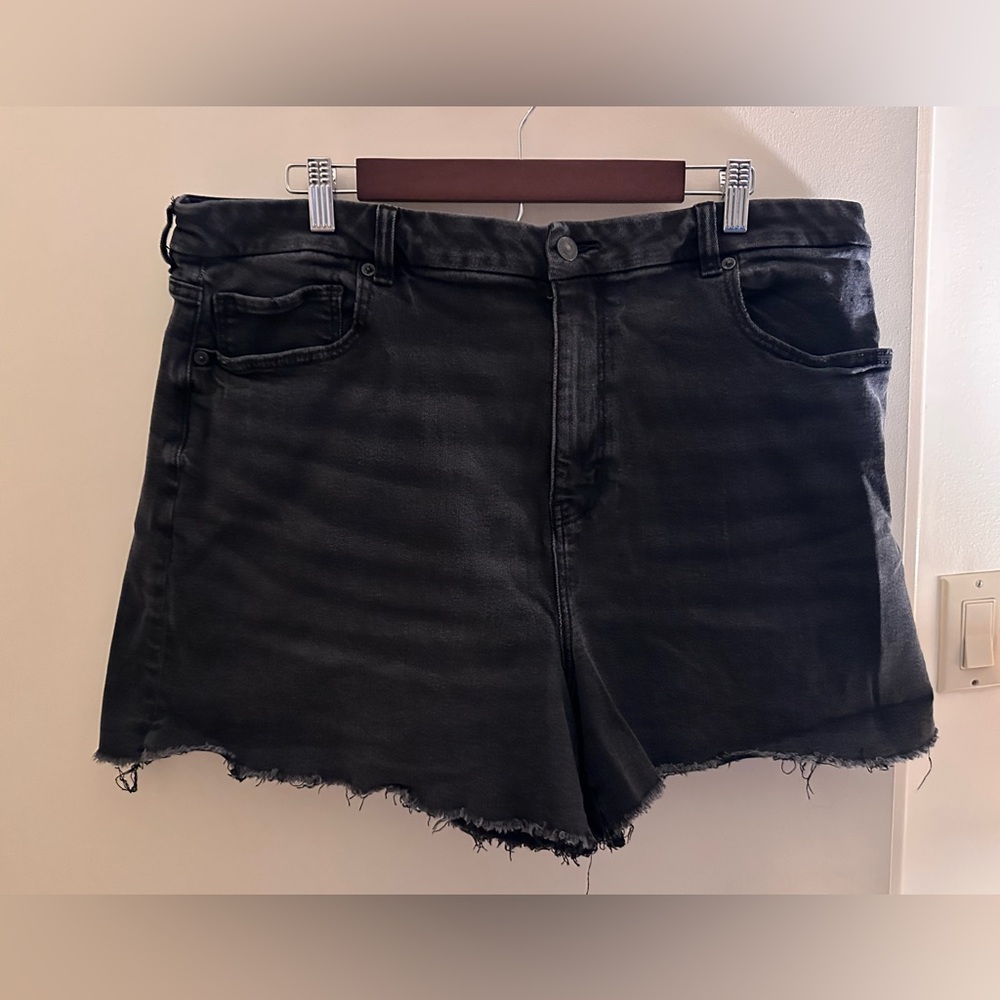 AE Plus Size Curvy Mom Shorts